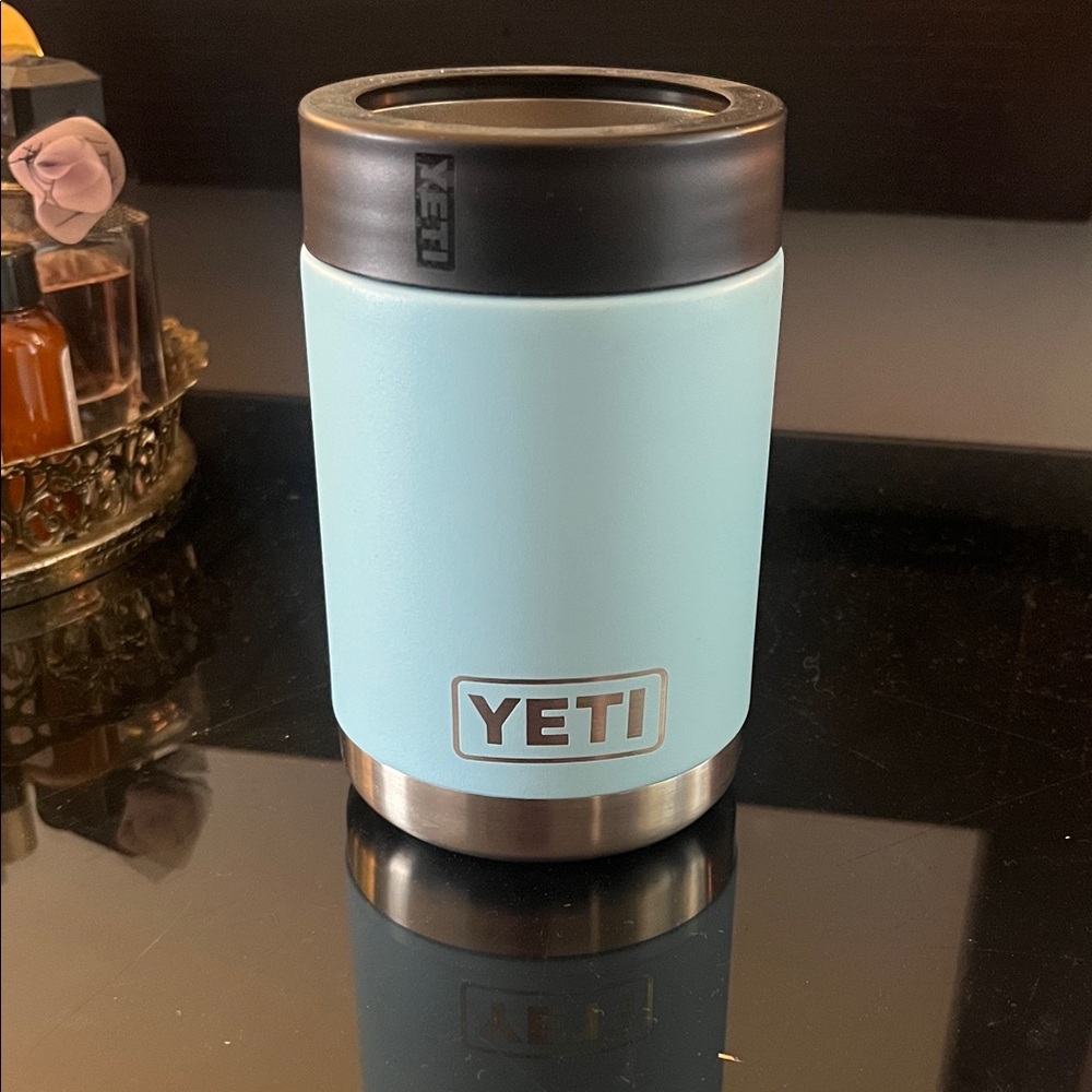 YETI Sky Blue Can Cooler with Black Lid